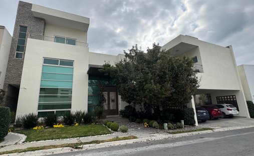 House in Monterrey, Nuevo Leon, Mexico 1