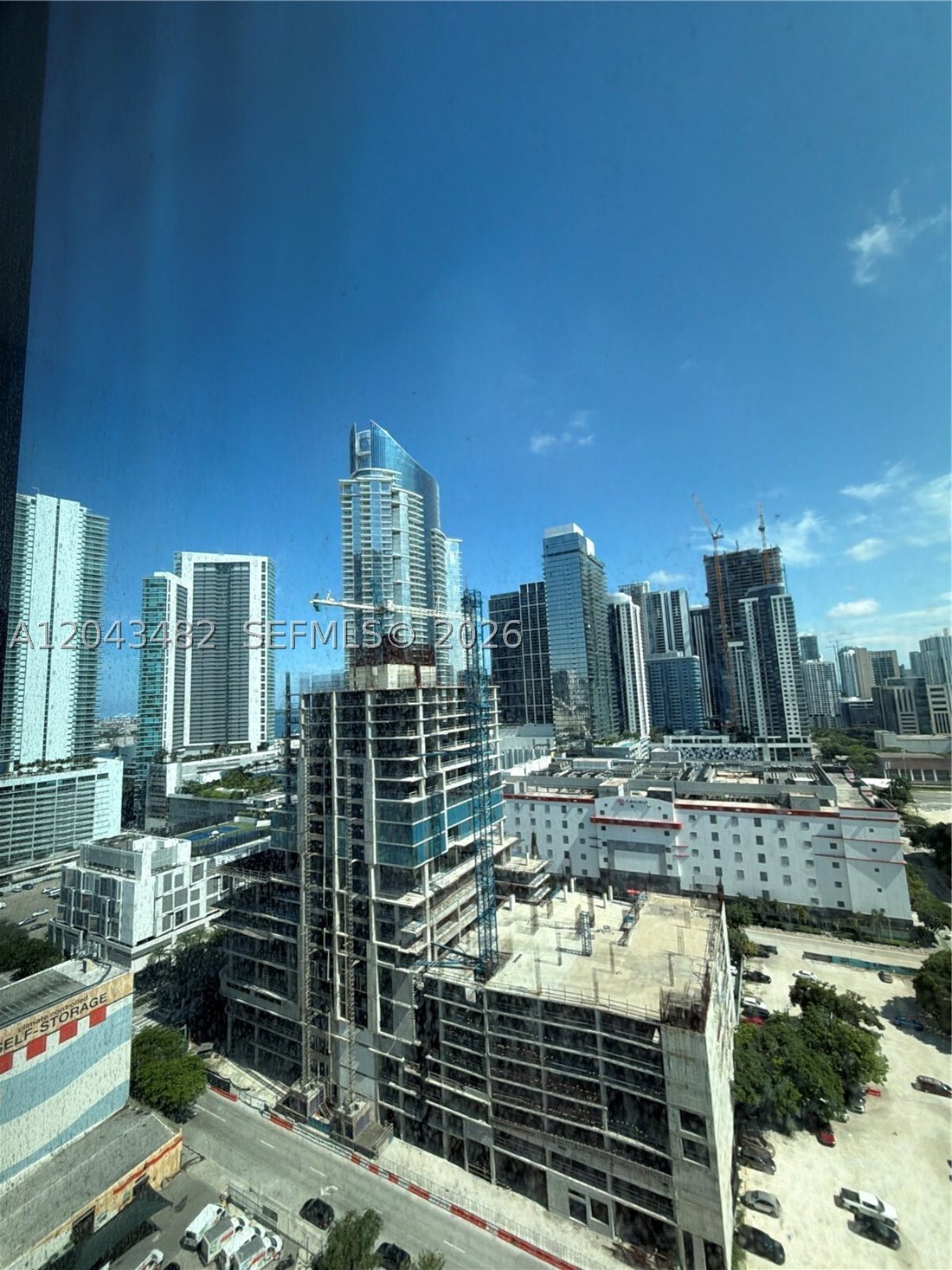 Condo in Miami, Florida, United States 3 - 18280399