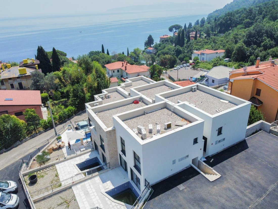 Villa in Opcina Lovran, Primorje-Gorski Kotar County, Croatia 3 - 18287062