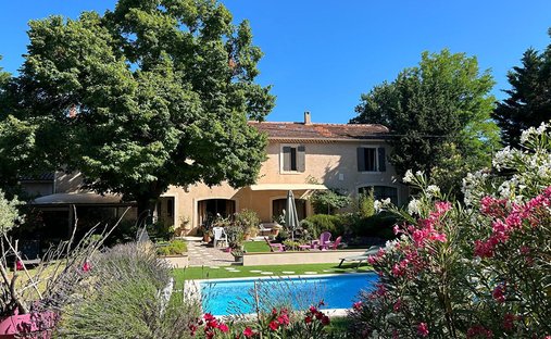 Villa in Zone d'Activité Carpensud, Carpentras, Frankreich 1