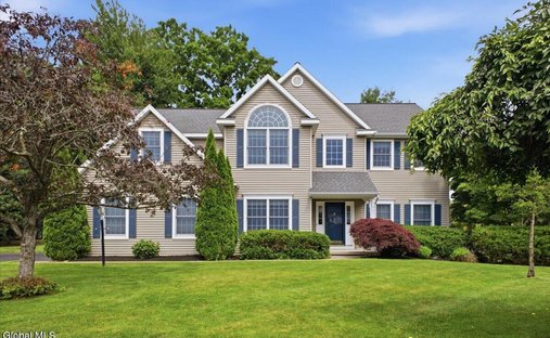 House in Guilderland, New York, United States 1