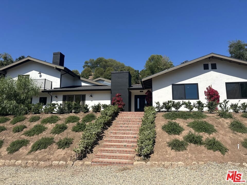 House in Ojai, California, United States 3 - 18284238
