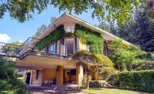House in Chiesa Rossa, Milan, Italy 1
