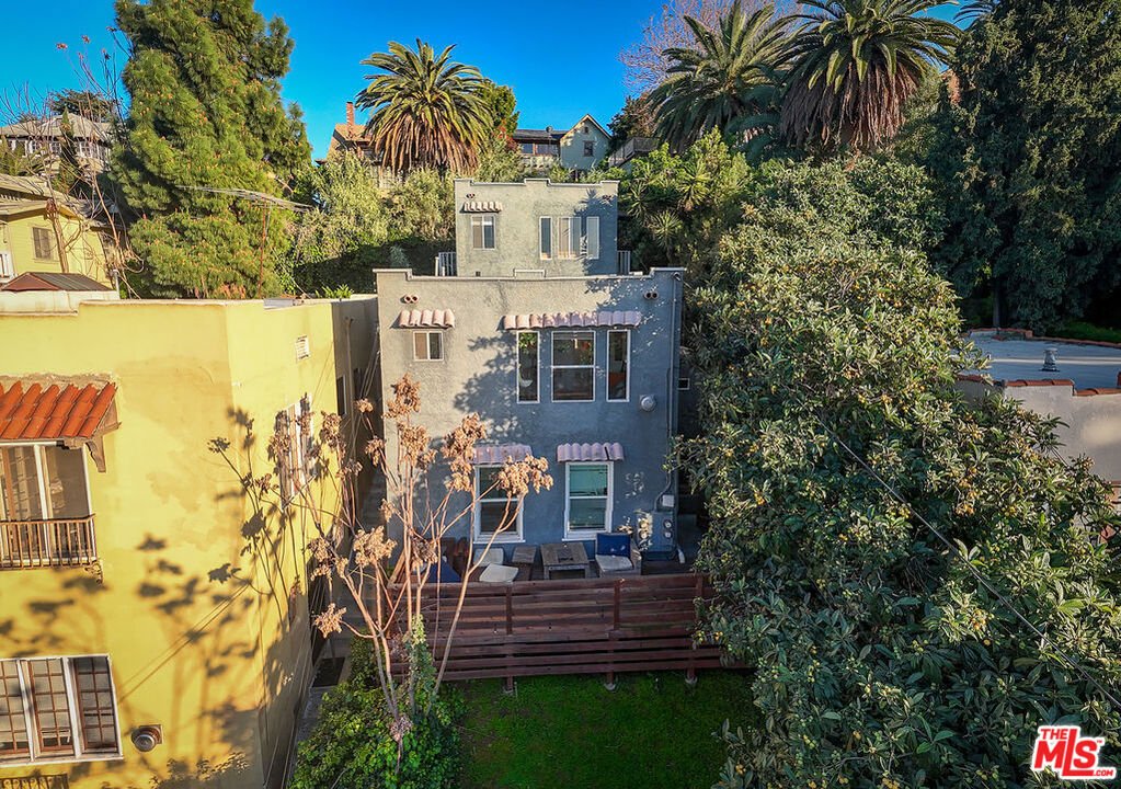 Los Angeles, California, United States 1 - 18284268