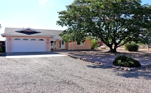 House in Chino Valley, Arizona, United States 1