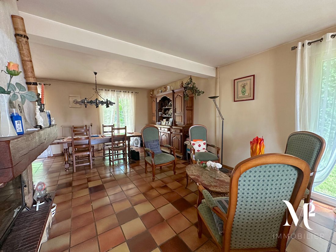 Villa in Est, Lamorlaye, France 4 - 18286944