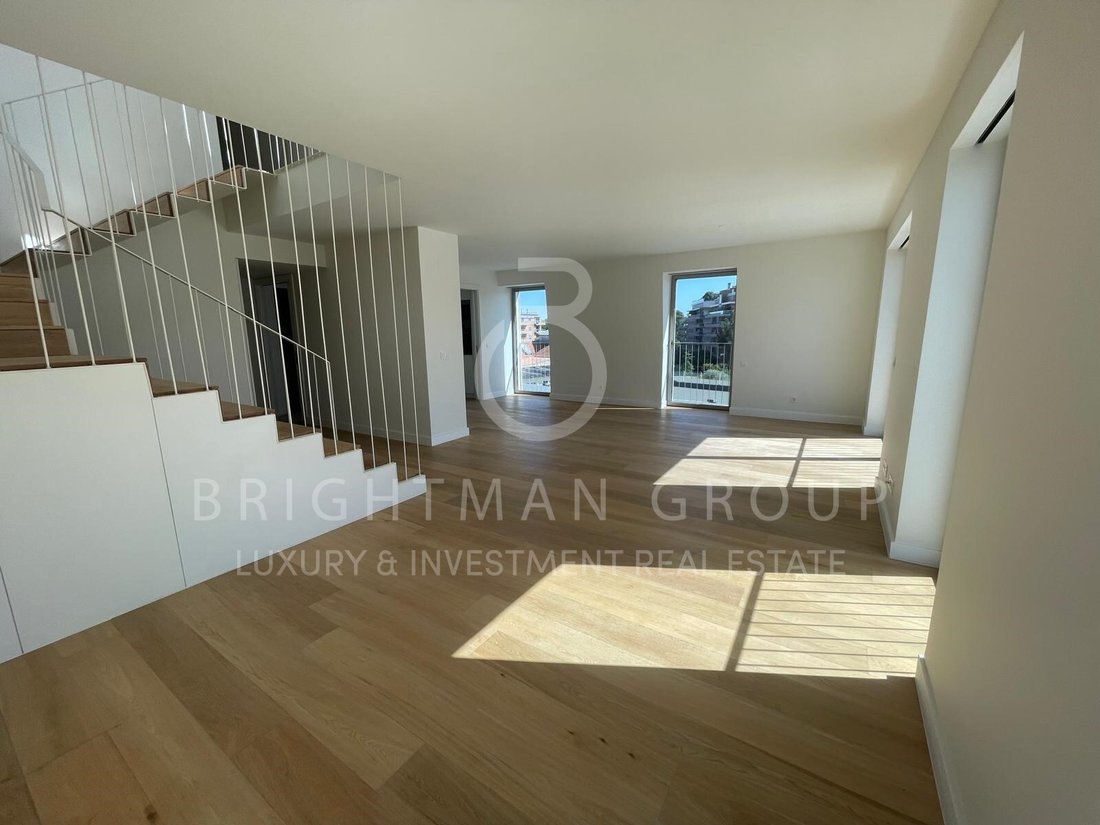 Apartment in Moscavide e Portela, Lisbon, Portugal 1 - 18282517