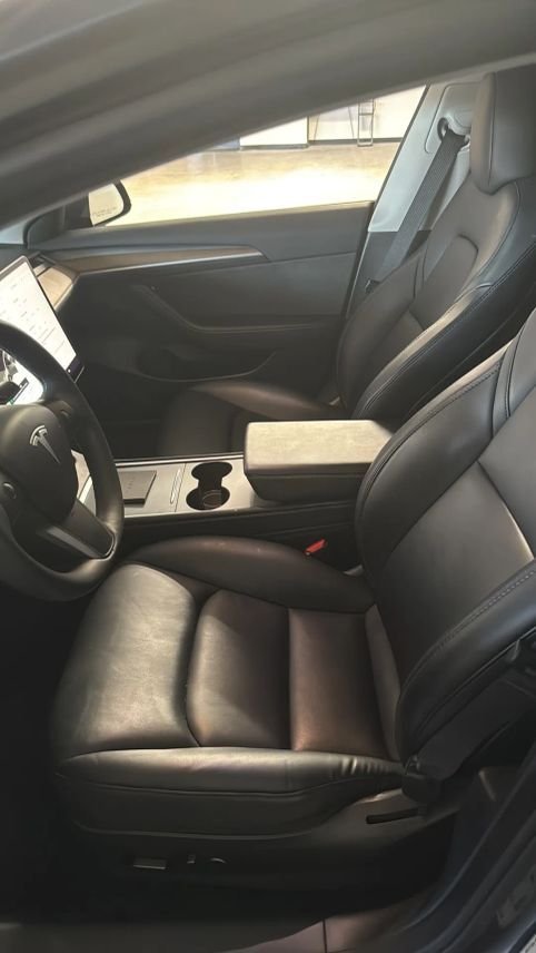 Sedan in Placentia, CA, United States 5 - 18291377