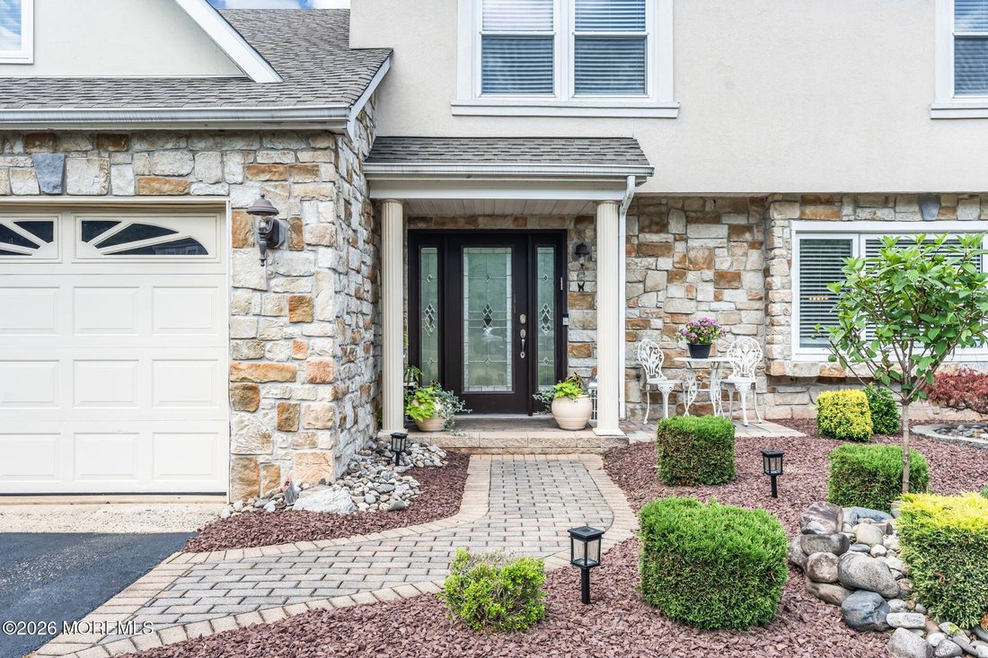 House in Manalapan Township, New Jersey, United States 3 - 18286107