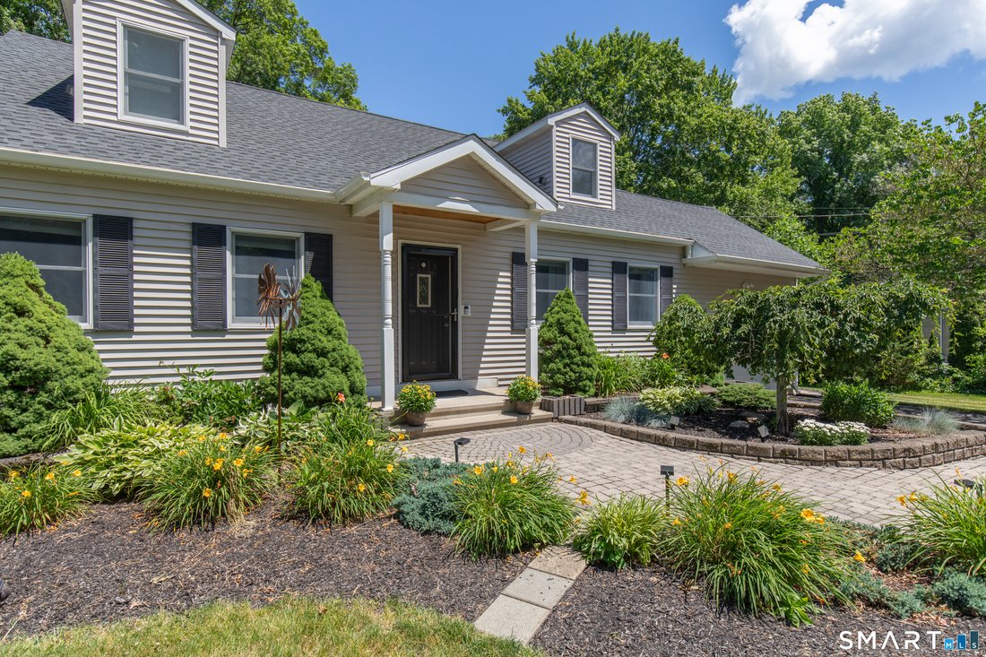 House in Orange, Connecticut, United States 1 - 18288212