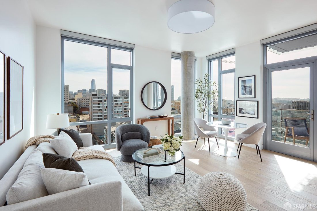 Condo in San Francisco, California, United States 3 - 18285437