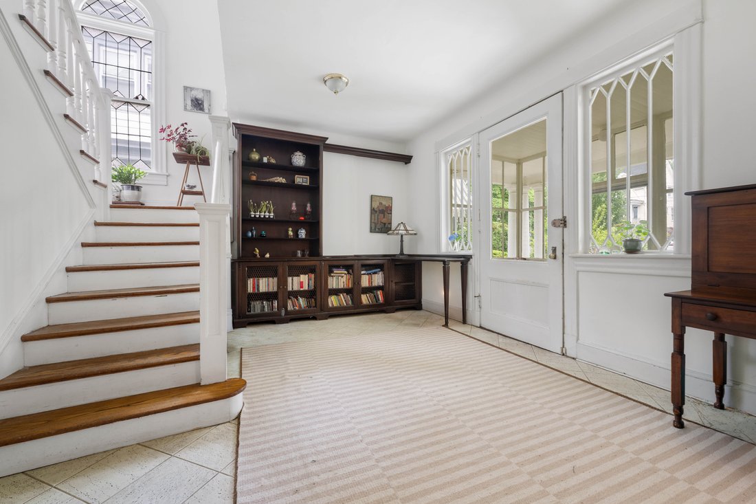 House in Yonkers, New York, United States 4 - 18290007