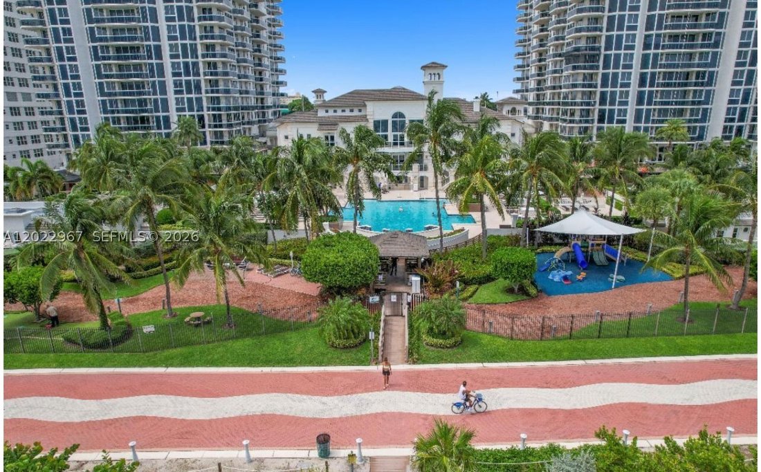 Condo in Miami Beach, Florida, United States 4 - 18285266