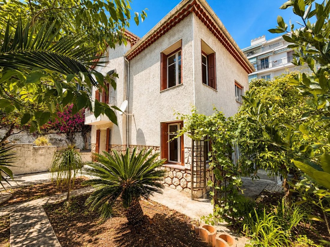 House in Nice, Provence-Alpes-Côte d'Azur, France 3 - 18282777