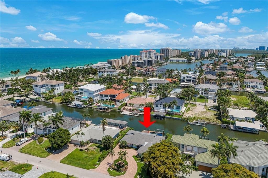 House in Naples, Florida, United States 3 - 18292277