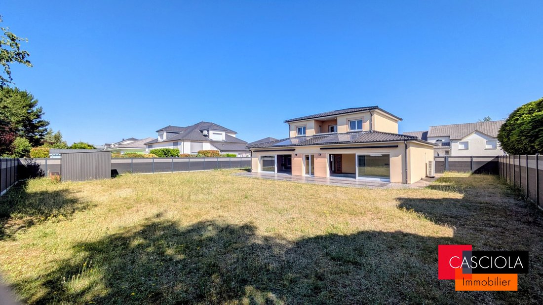 House in La Seille-Rive Gauche, Marly, France 1 - 18287883