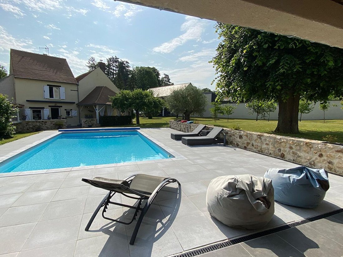 House in Houdan, Ile-de-France, France 1 - 18281410