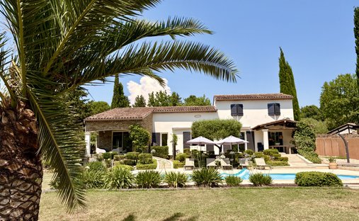 Villa a Bagnols-en-Forêt, Provenza-Alpi-Costa Azzurra, Francia 1