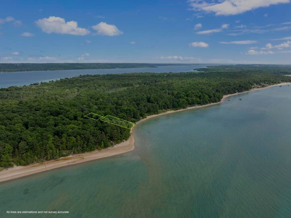 House in Elk Rapids, Michigan, United States 5 - 18296187