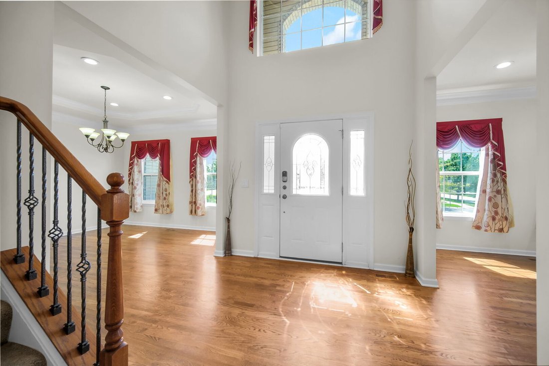 House in Bolingbrook, Illinois, United States 4 - 18281302