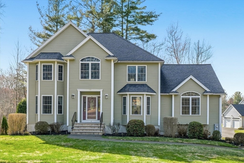 House in Haverhill, Massachusetts, United States 2 - 18066643