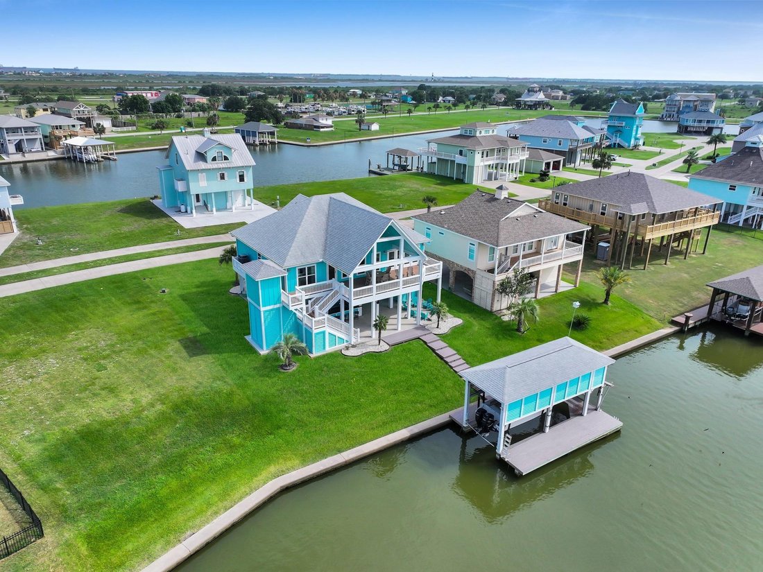 House in Bolivar Peninsula, Texas, United States 2 - 18284896