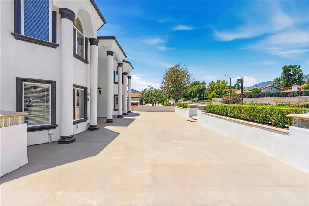 House in Upland, California, United States 4 - 18286497