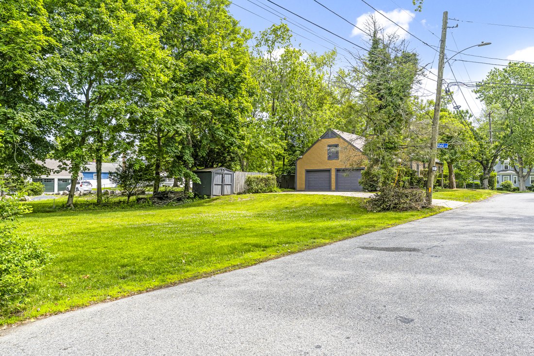 House in Barrington, Rhode Island, United States 5 - 18281960