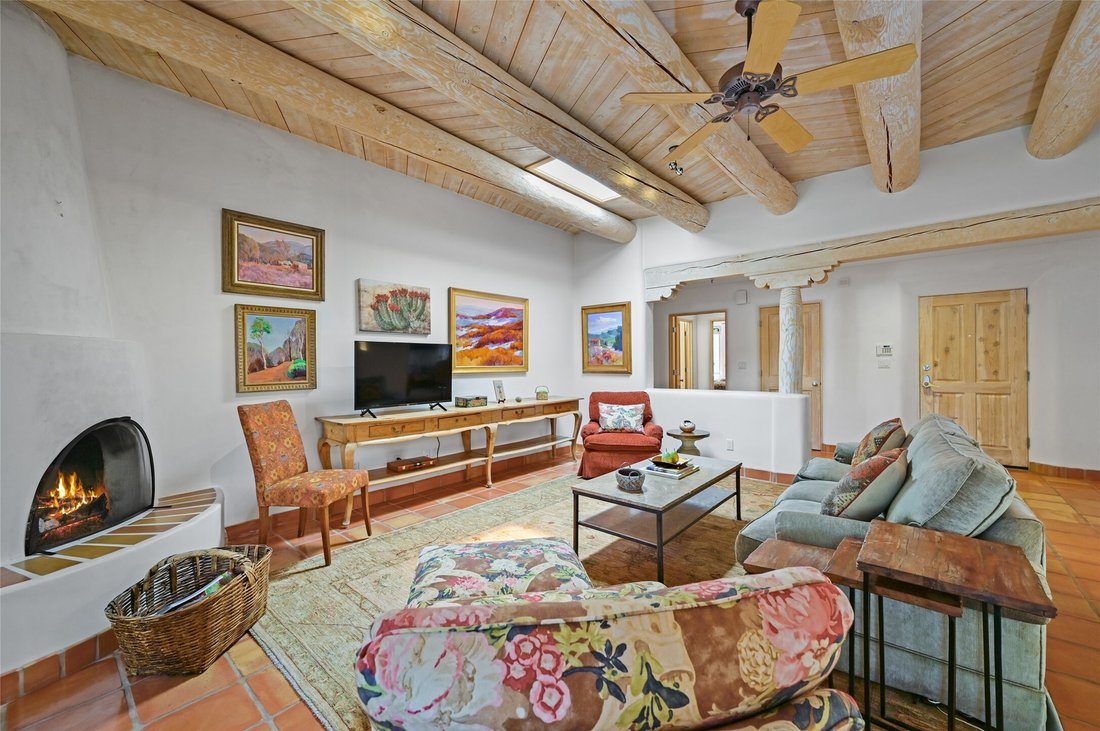 Condo in Santa Fe, New Mexico, United States 3 - 18290483