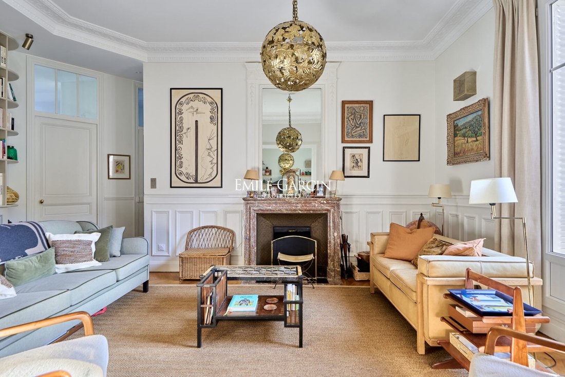 Apartment in Invalides, Paris 7e Arrondissement, Paris 1 - 18286937