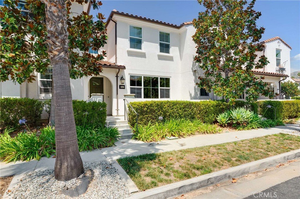 Condo in Azusa, California, United States 1 - 18289214