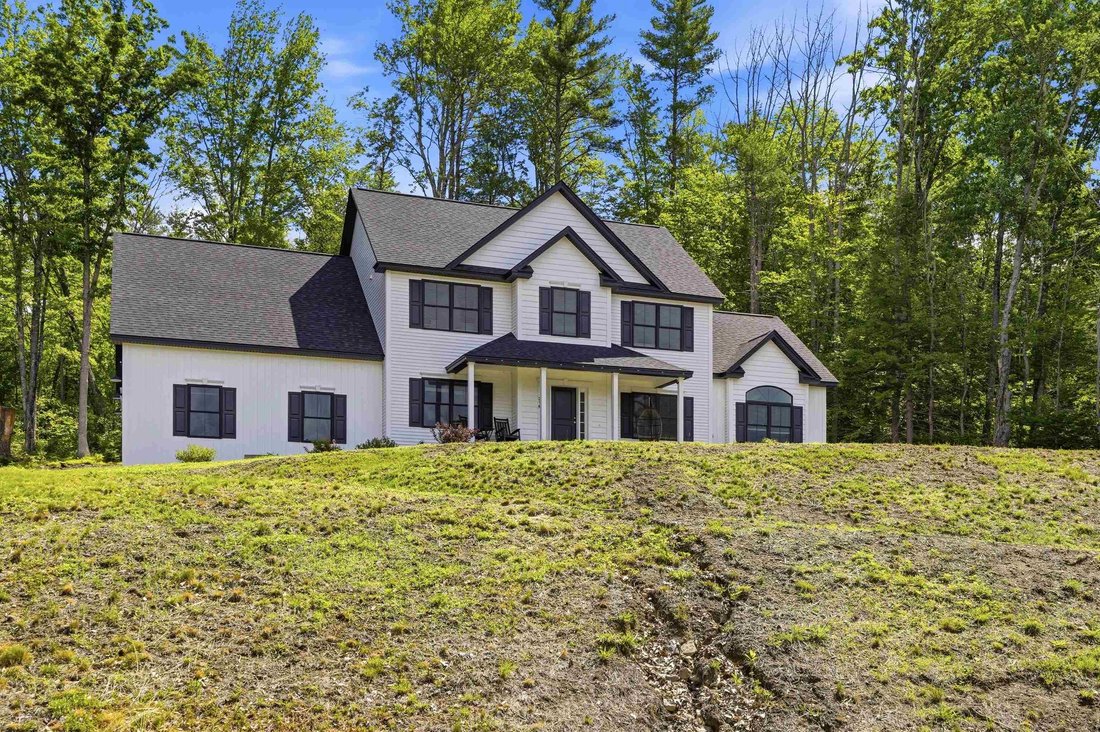 House in Goffstown, New Hampshire, United States 5 - 18285857