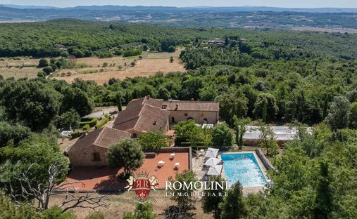 Villa in Historic Center, Siena, Tuscany 1