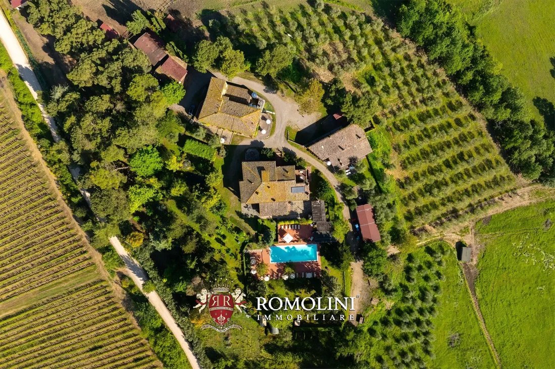 Farm Ranch in Historic Center, Siena, Tuscany 1 - 15663184