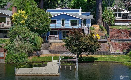 House in Olympia, Washington, United States 1