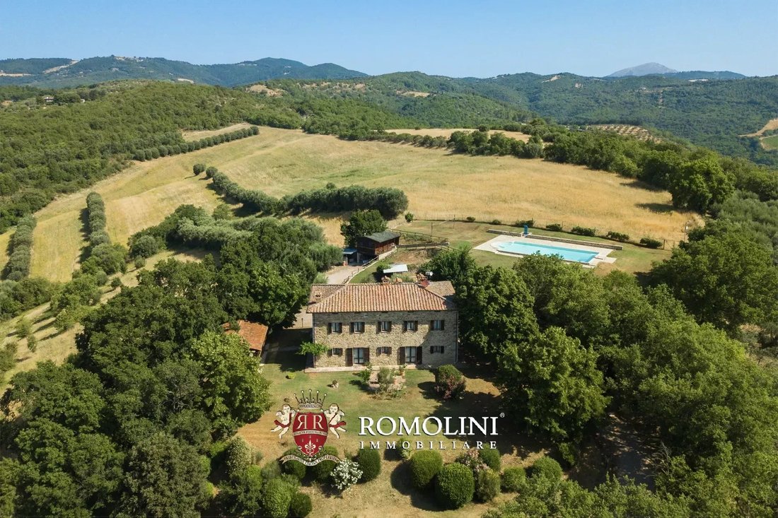 Maison à Corciano, Ombrie, Italie 2 - 15663580