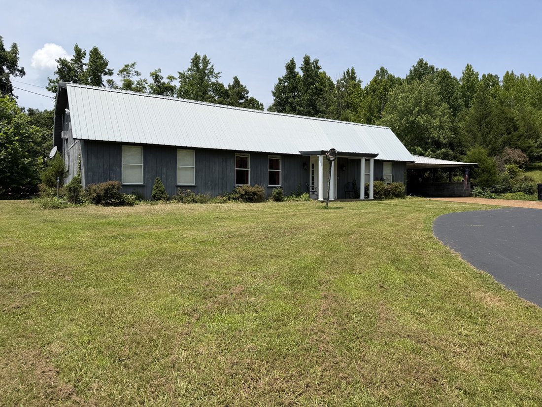 House in Hohenwald, Tennessee, United States 1 - 18293584