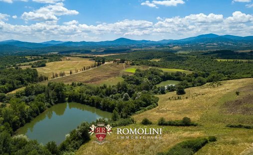 Tenuta a Chiusdino, Toscana, Italia 1