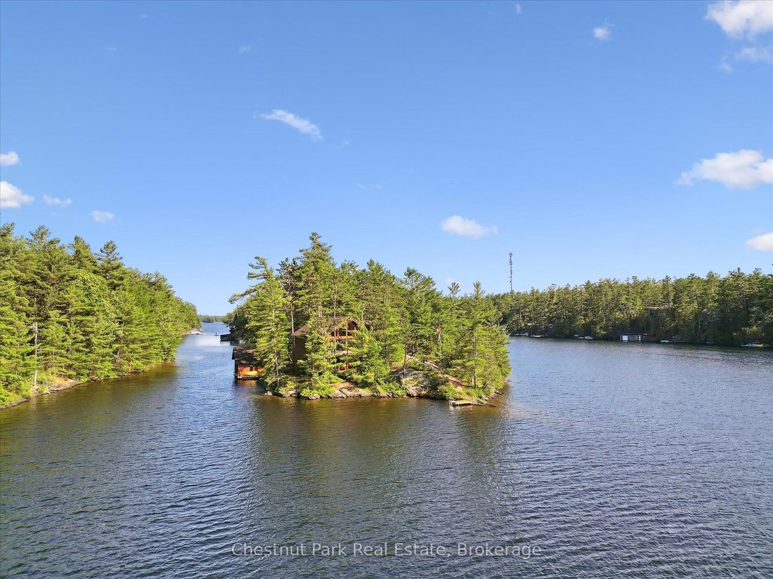 House in Gravenhurst, Ontario, Canada 3 - 18220871