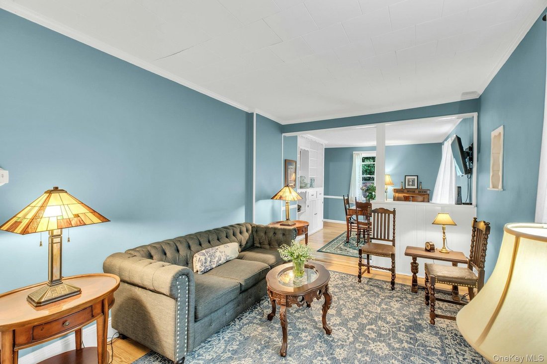 House in West Hempstead, New York, United States 5 - 18145903