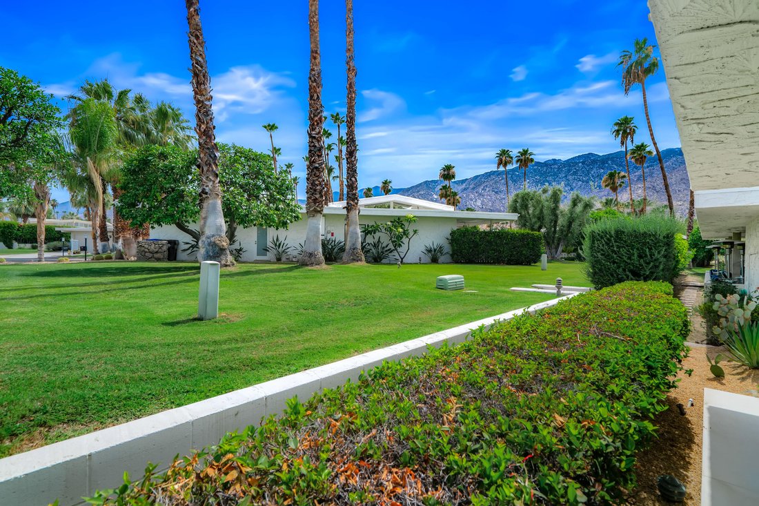 Condo in Palm Springs, California, United States 5 - 18285294