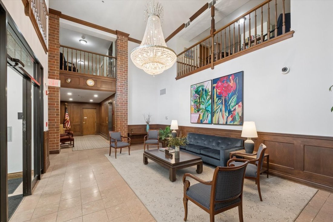 Condo in Park Ridge, Illinois, United States 3 - 18291906