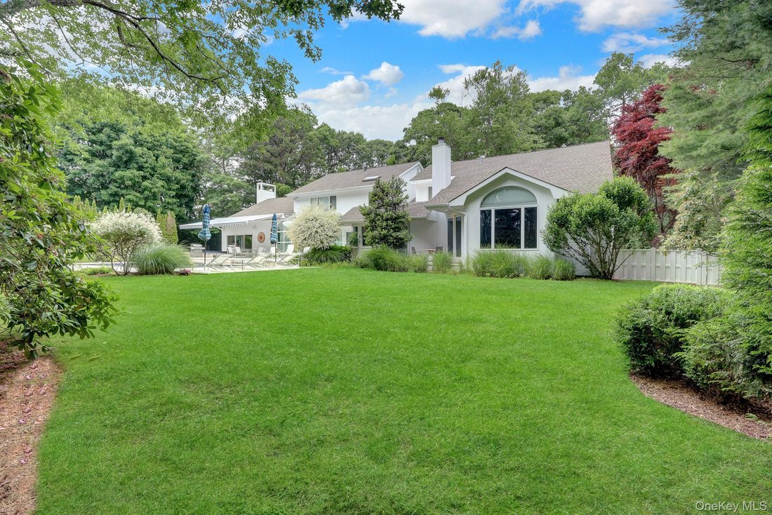 House in Westhampton, New York, United States 4 - 18225406