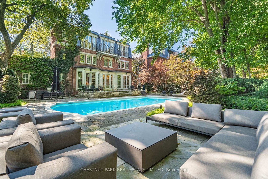 House in Toronto, Ontario, Canada 1 - 18070649