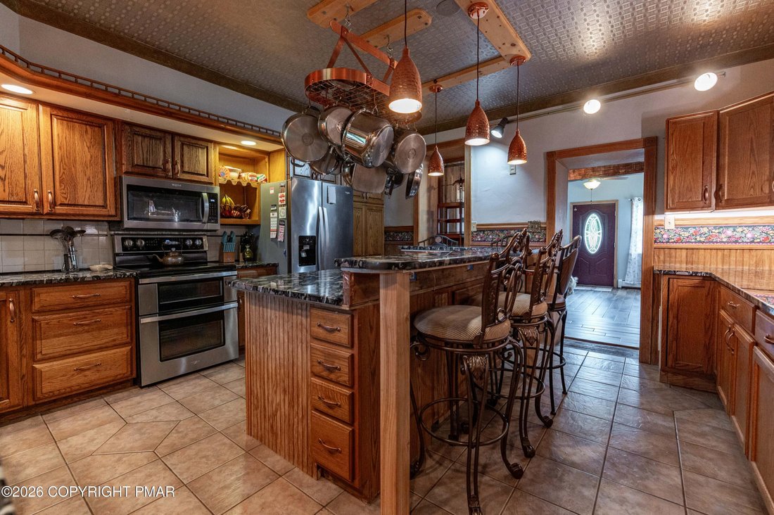 House in Quakertown, Pennsylvania, United States 3 - 18281472