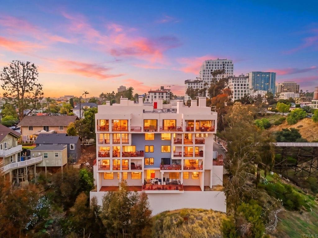 Condo in San Diego, California, United States 1 - 18286720