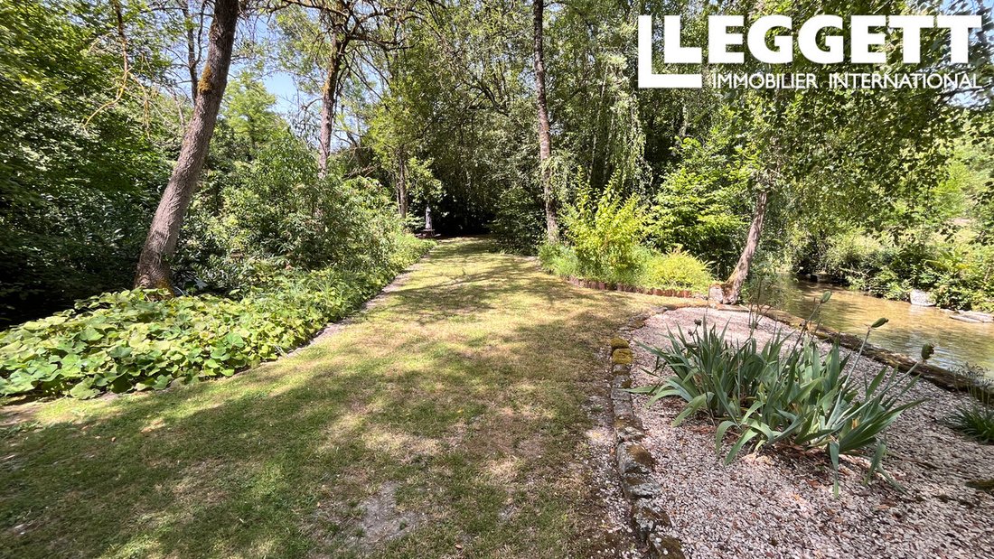 House in Bourg-Charente, Nouvelle-Aquitaine, France 4 - 18286168