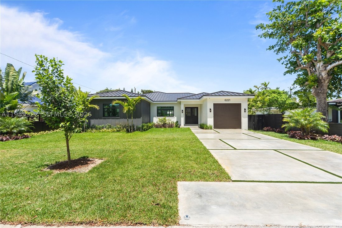 House in Miami, Florida, United States 1 - 17534068