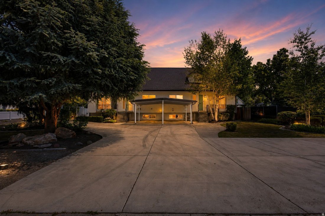 Apartment in Holladay, Utah, United States 1 - 18284666