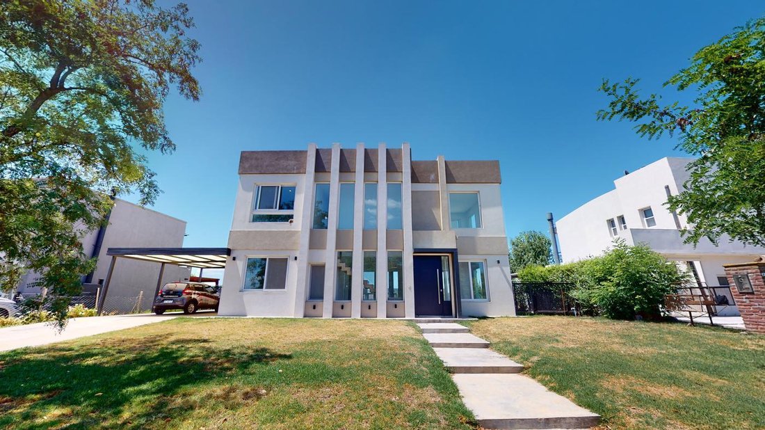 House in Belén de Escobar, Buenos Aires Province, Argentina 5 - 18295559